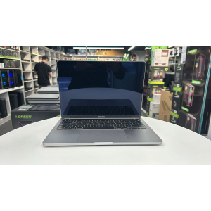 2.EL NB APPLE MACBOOK PRO 13.3