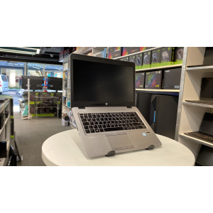 2.EL NB HP ELITEBOOK 840 G3 İ7 6600U 8GB DDR4 256GB M2 SSD 14