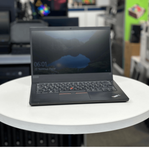 2.EL NB LENOVO THINKPAD E14 İ5 10210U 8GB DDR4 256GB M2 SSD 14' 'FHD IPS (C KALİTE)