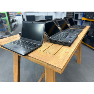 2.EL NB LENOVO THINKPAD X240 İ5 4200U 8GB DDR3 256GB SSD RAM+SSD 12.5' 'HD C KALİTE